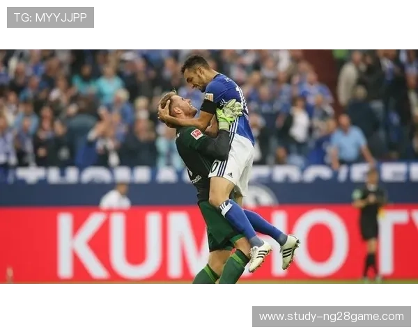 RB莱比锡迎来新赛季重要调整 球员转会动态引发球迷热议