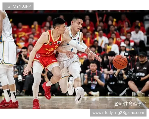 CBA季后赛激烈对决各队全力冲刺冠军宝座