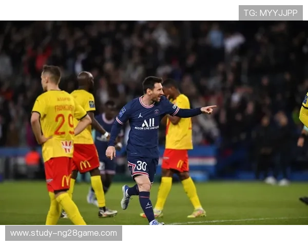 梅西加盟国际米兰后首次亮相即破门，震撼全球足坛开启新篇章